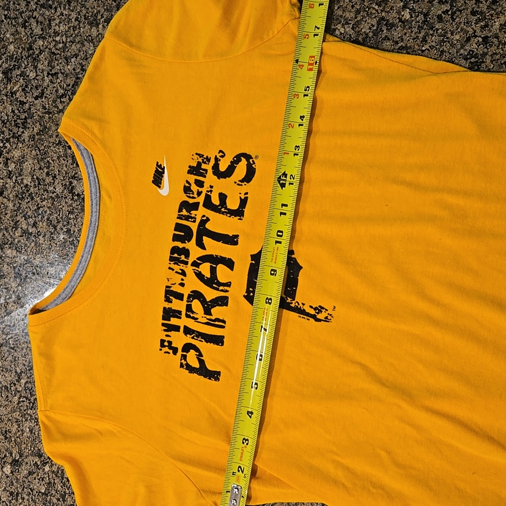 Nike Yellow Pittsburgh Pirates Tee - Picture 5 of 5